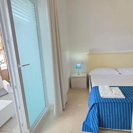 Bed & Breakfast Lady Lucia 4*