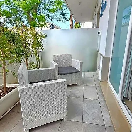 Lady Lucia Oda ve Kahvaltı 4*
